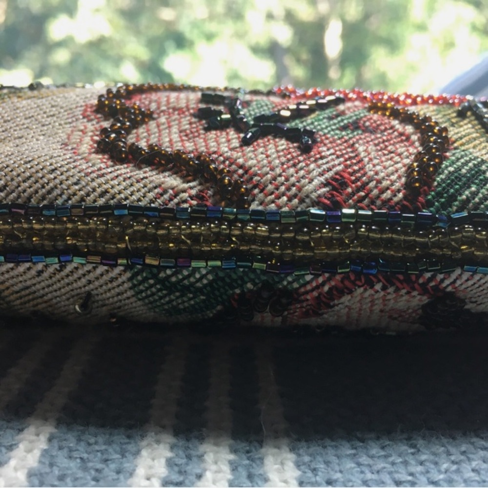 Vintage In’s Beaded Floral Tapestry Handbag Purse ~ Cottagecore/Grannycore - Picture 4 of 8